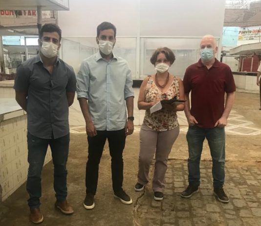 Prefeitura prepara projeto de requalificação do Mercado Central e armazéns da Feira