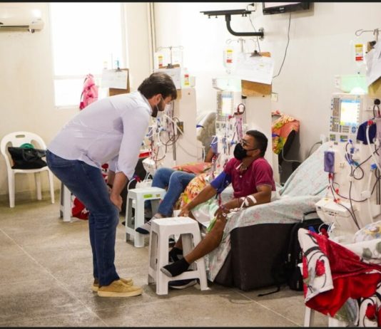 SAÚDE DE VERDADE: Bruno anuncia ampliação da estrutura do Dr. Edgley e a entrega de 10 equipamentos de hemodiálise para o hospital
