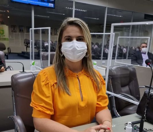 Saúde, Inclusão, Educação e Cultura: Carol Gomes tem novas leis sancionadas pelo executivo campinense