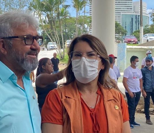 FABIANA GOMES PARTICIPA DE ATO DE FILIAÇÃO DE ROMERO AO PSC E REAFIRMA APOIO AO EX-PREFEITO
