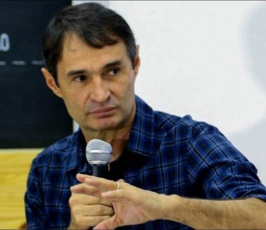 Romero diz que sofreu golpe no PSD e define nova legenda até quarta-feira