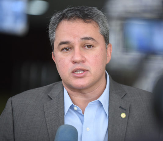 “Vou continuar olhando para os municípios , pois estamos aqui para representar essas pessoas”, diz Efraim