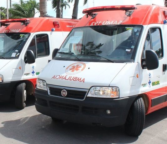 Idosa fica ferida após ser atropelada por caminhão em Campina Grande