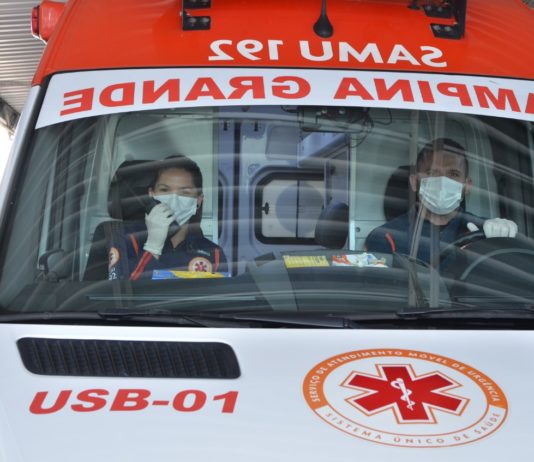 Homem morre e mulher fica ferida em acidente de moto, em Campina Grande, PB