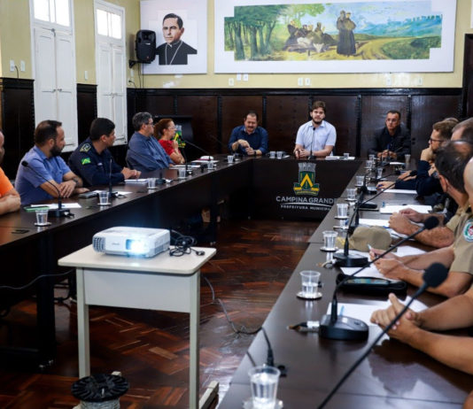 Bruno coordena reunião com forças da segurança pública para o Maior São João do Mundo