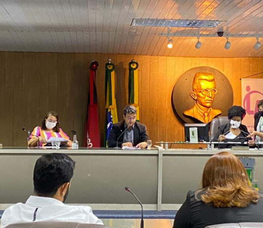 Audiência na Câmara Municipal discute políticas públicas voltadas à população em situação de rua de Campina Grande