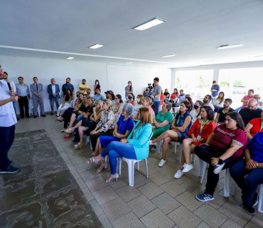 RETORNO À CASA: Bruno formaliza em grande estilo a volta de Asfora Neto para a Secretaria de Educação de Campina Grande