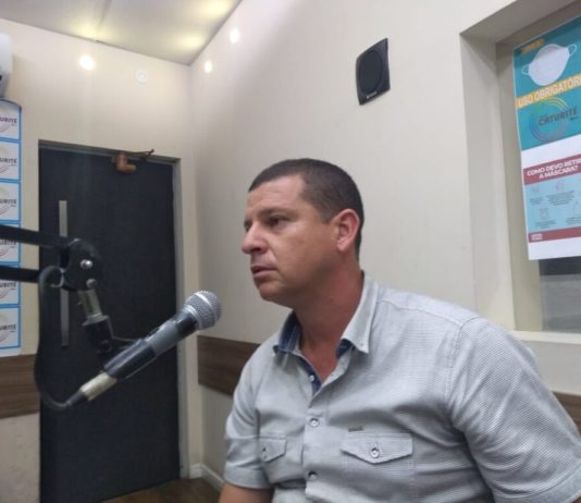 Dinho Papa-Léguas anuncia filiação ao PSDB e confirma pré-candidatura a deputado estadual