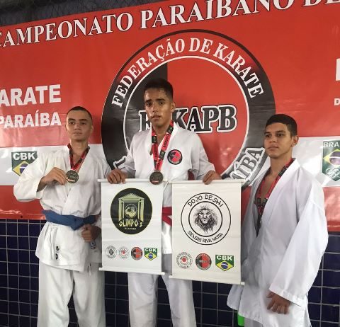 Carateca campinense é campeão paraibano de karatê na categoria júnior