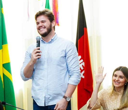 Bruno firma termo de colaboração que garante implantação do “Mães do Brasil” em Campina Grande