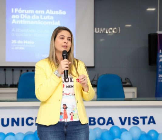 Carol Gomes participa do I Fórum em alusão ao Dia da Luta Antimanicomial em Boa Vista/PB