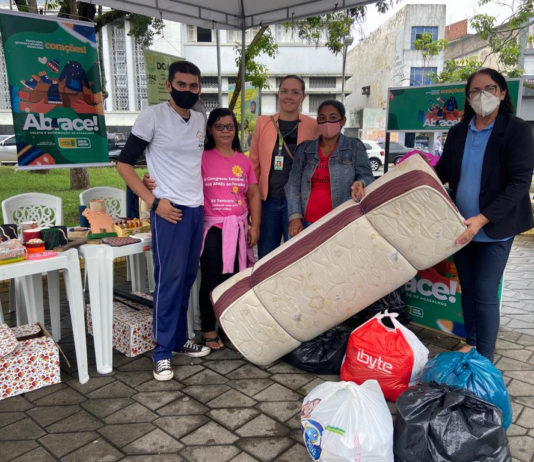 ABRACE: Campanha promovida pela Prefeitura, em parceria com várias entidades, arrecada mais de 5 mil peças de roupas em uma semana
