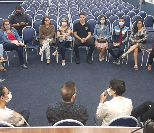 Especialista em psicanálise palestra na UNINASSAU Campina Grande