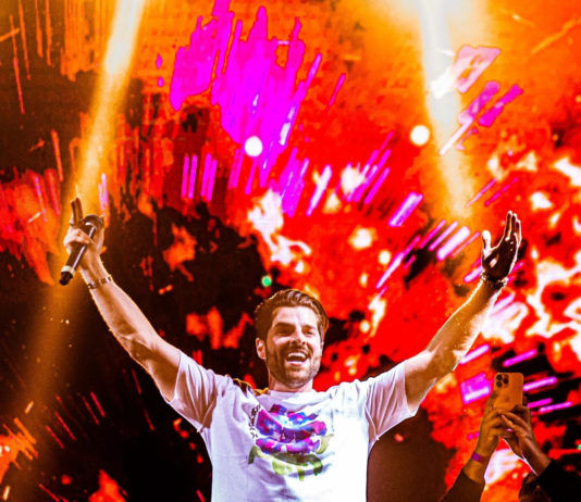 Alok realiza show épico no Maior São João do Mundo, fazendo público pular do início ao fim