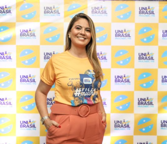 Carol Gomes participa de evento do União Brasil Mulher Paraíba, em João Pessoa