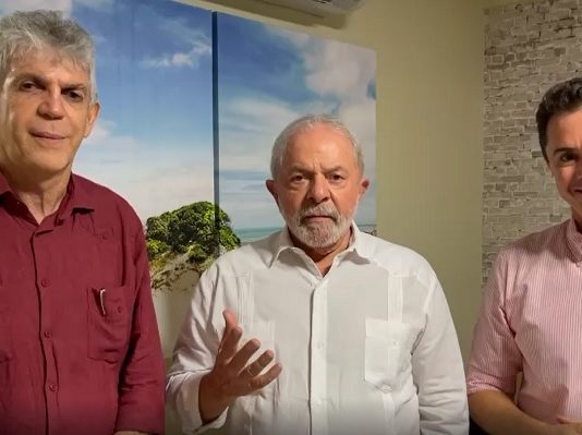 Lula reafirma o apoio às pré-candidaturas de Veneziano governador e Ricardo senador e revela quando vem à Paraíba