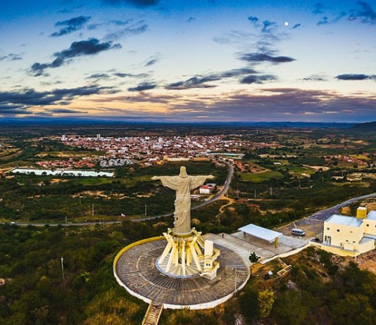 Juiz determina que prefeitura de Itaporanga/PB pague R$ 9 mil a cantor de forró 15 de julho de 2022