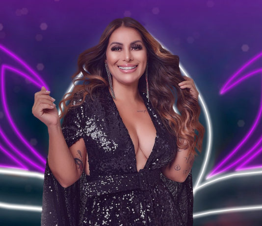 MAIOR SÃO DO MUNDO Walkiria Santos e Waldonys sustentam o forró nesta noite domingo no Parque do Povo