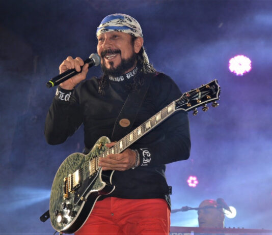 Bell Marques levanta o publico no Parque do Povo na última noite do Maior São João do Mundo Caixa de entrada