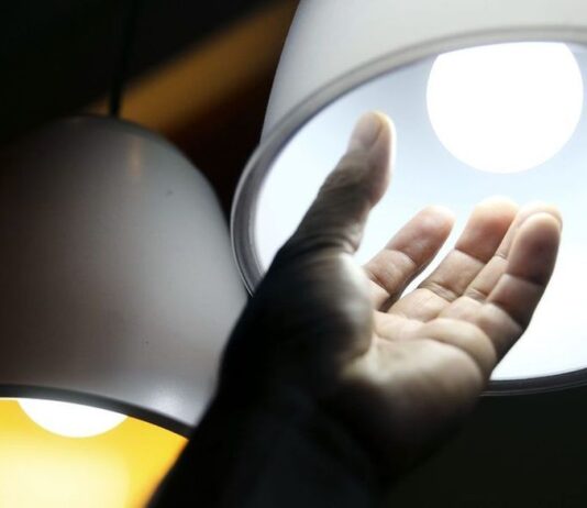 Campina Grande e mais cinco municípios da Paraíba terão redução de 5,26% na conta de energia elétrica a partir desta quarta-feira