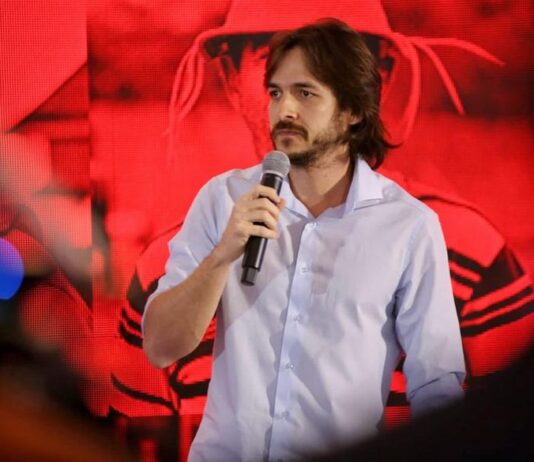 Ruy afirma que Pedro Cunha Lima abriria mão da pré-candidatura para Romero ou para ele: “em nome do grupo, não faria questão”