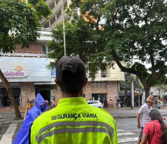 STTP promove campanha de conscientização sobre o respeito à faixa de pedestres