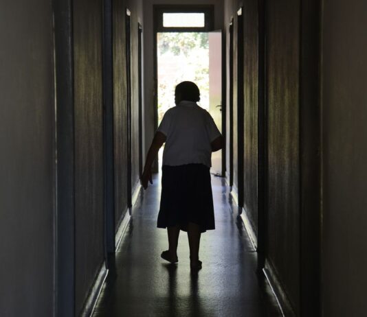 Pesquisa identifica moléculas associadas à depressão em idosos. A pesquisa é liderada pela Universidade Estadual de Campinas