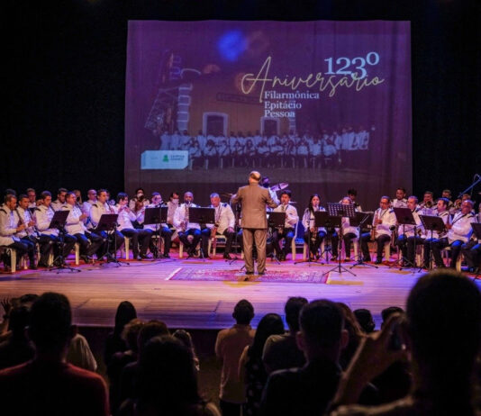 Filarmônica Epitácio Pessoa abre desfile cívico de sete de setembro