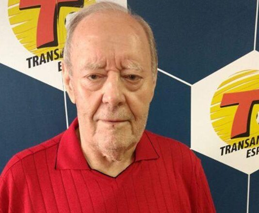 Morre o jornalista esportivo Roberto Carmona, aos 86 anos, em SP