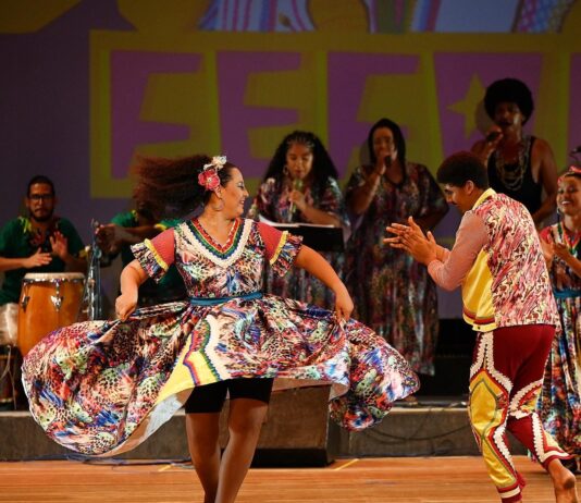 Festival Folclórico de Campina Grande tem programação especial para alunos e idosos