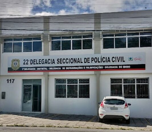 Pelo menos seis mães vítimas de falsa psicóloga em Campina Grande já formalizaram denúncias; delegado investiga conivência de instituições