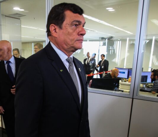 Relatório de militares não aponta fraude nas eleições; TSE afirma que recebeu documento com “satisfação”