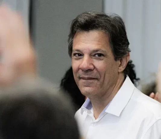 Prioridade de Lula é reforma tributária, diz Fernando Haddad