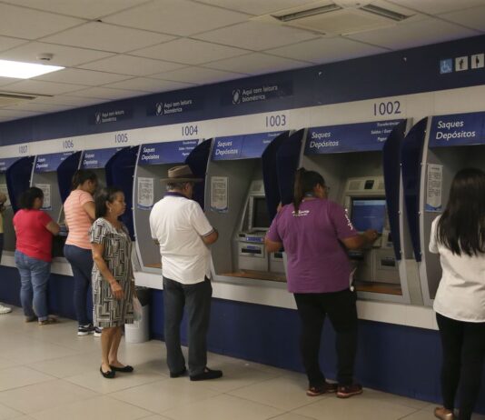 Bancos não vão abrir nesta sexta-feira. Eles voltam a funcionar no dia 2 de janeiro