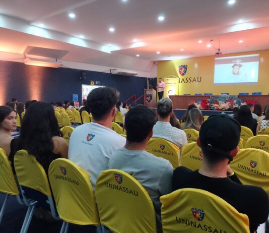 UNINASSAU encerra Congresso de Ciências Farmacêuticas