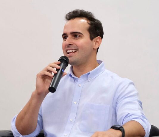 Lucas Ribeiro viaja a Brasília para participar de evento que vai discutir desafios da educação