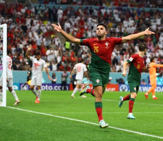 Portugal goleia Suíça por 6 a 1 e está nas quartas da Copa do Catar. Com CR7 no banco, centroavante Gonçalo Ramos (foto) marca três vezes