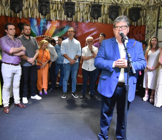 João Azevêdo abre 35ª edição do Salão do Artesanato Paraibano e destaca homenagem aos indígenas