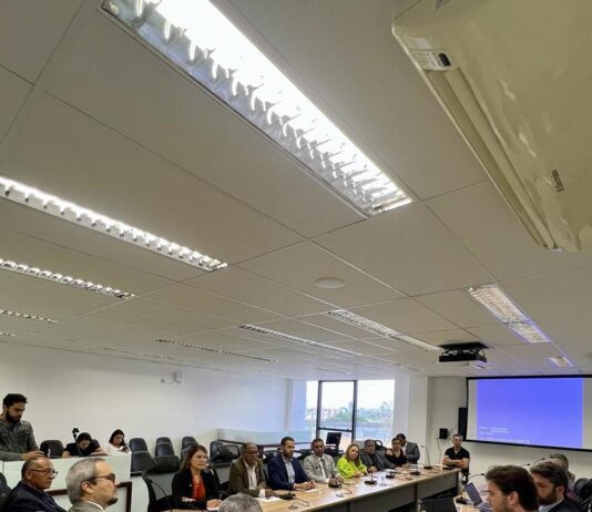 Após provocação da CMCG, MP, Sintab e Prefeitura debatem reajuste de professores da rede municipal de Campina Grande