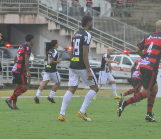 Campinense empata com o Treze e se complica no Campeonato Paraibano