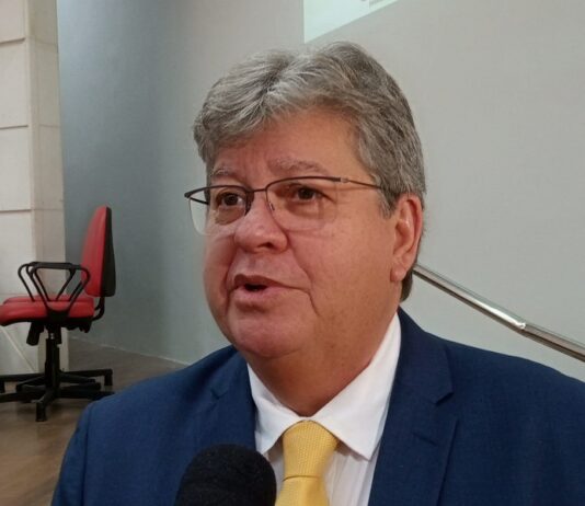 João Azevêdo anuncia resultado do concurso público da Polícia Civil com 1.400 vagas para este sábado