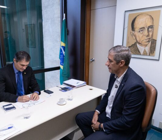 Comissão de Turismo: Romero inicia série de agendas com representantes do setor