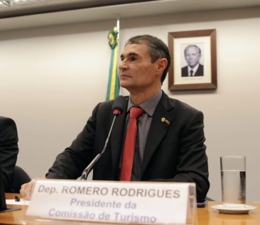Romero Rodrigues assume presidência da Comissão de Turismo da Câmara dos Deputados