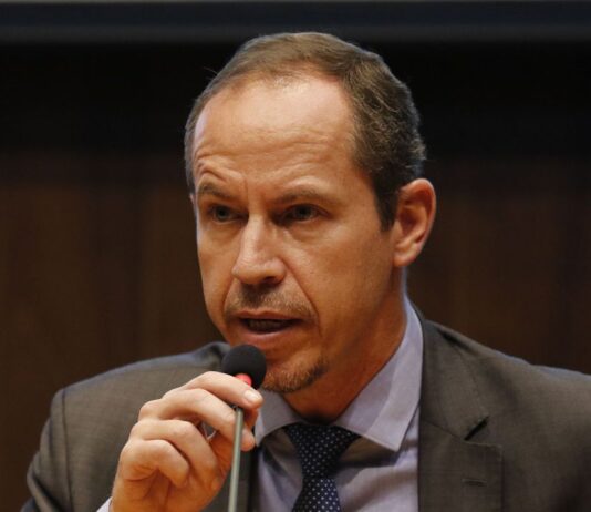 Ricardo Cappelli será ministro interino do GSI. Informação foi confirmada pelo ministro Paulo Pimenta