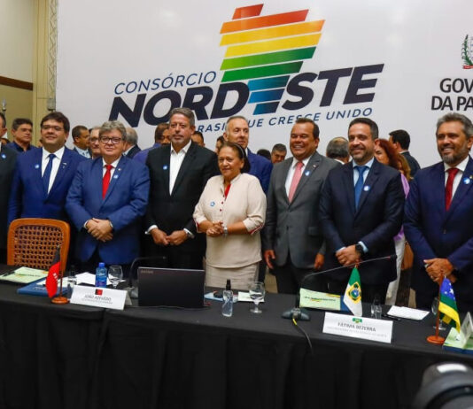 João Azevêdo encerra reunião do Consórcio Nordeste e destaca avanços conquistados