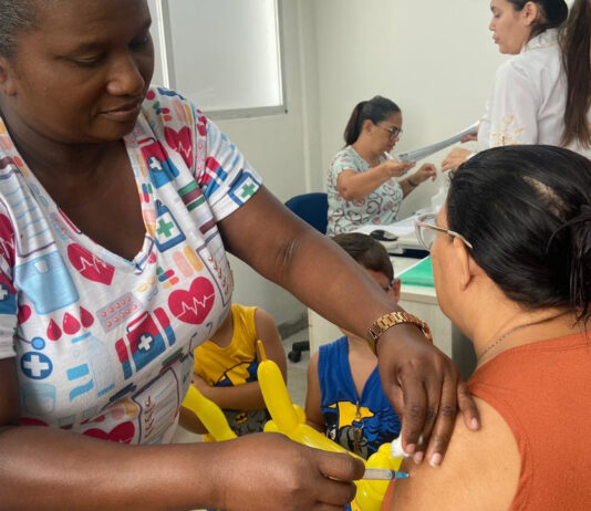 Paraíba aplica mais de 94,9 mil doses no Dia D de vacinação para influenza, covid-19 e multivacinação