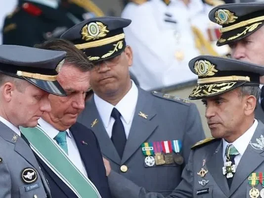 ARTICULAÇÃO E CONSPIRAÇÃO CONTRA A DEMOCRACIA: Aliado discutiu golpe de Estado com Mauro Cid em dezembro de 2022