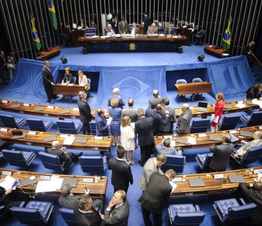 Governo Lula libera R$ 56,8 milhões em empenhos de emendas para senadores e deputados da Paraíba; veja lista