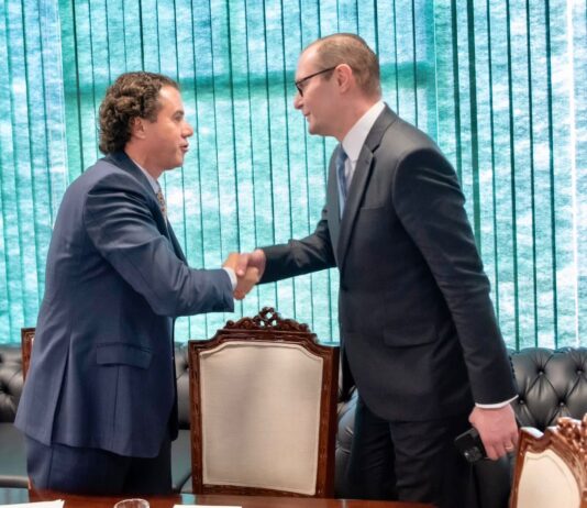 Senador Veneziano confirma para esta quinta apresentação e leitura de relatório sobre indicação de Zanin ao STF