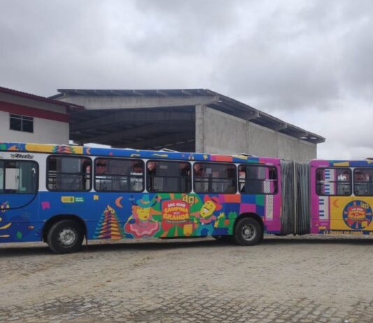 Com muito forró, ônibus do trajeto Estação Velha a Galante faz últimas viagens neste fim de semana